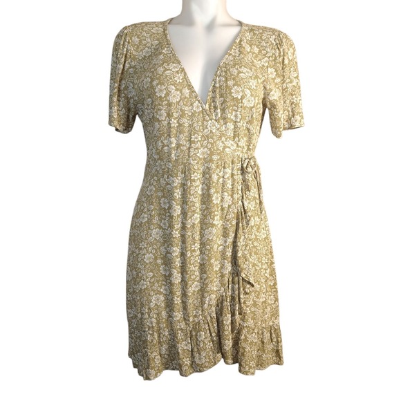 Billabong Women's Wrap Dress Size M Olive Green Floral Short Sleeve 100% Viscose - Picture 1 of 12